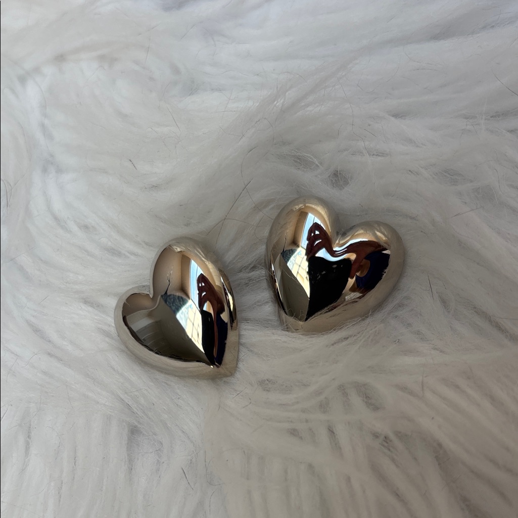 Polished Silver Heart Trinkets - Pair 150$